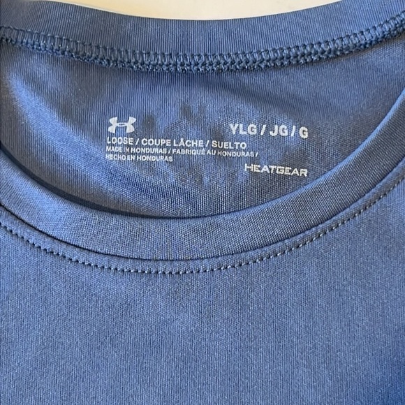 Under Armour Heat Gear Tee Size Youth Large - Picture 5 of 8